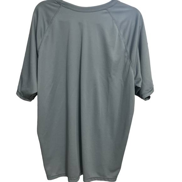 Nike dry fit short sleeve shirt. Men size XXL. - Picture 9 of 13